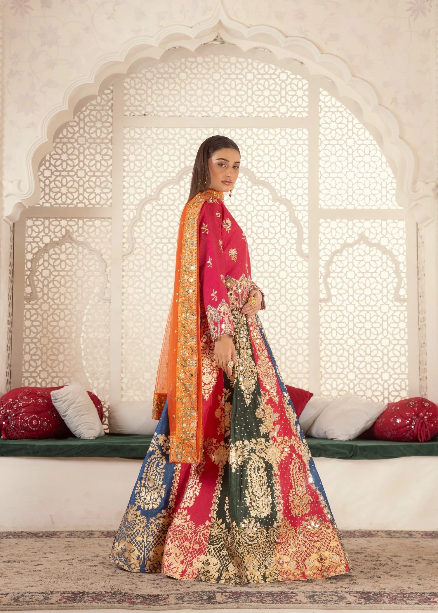 Naurang Lehnga