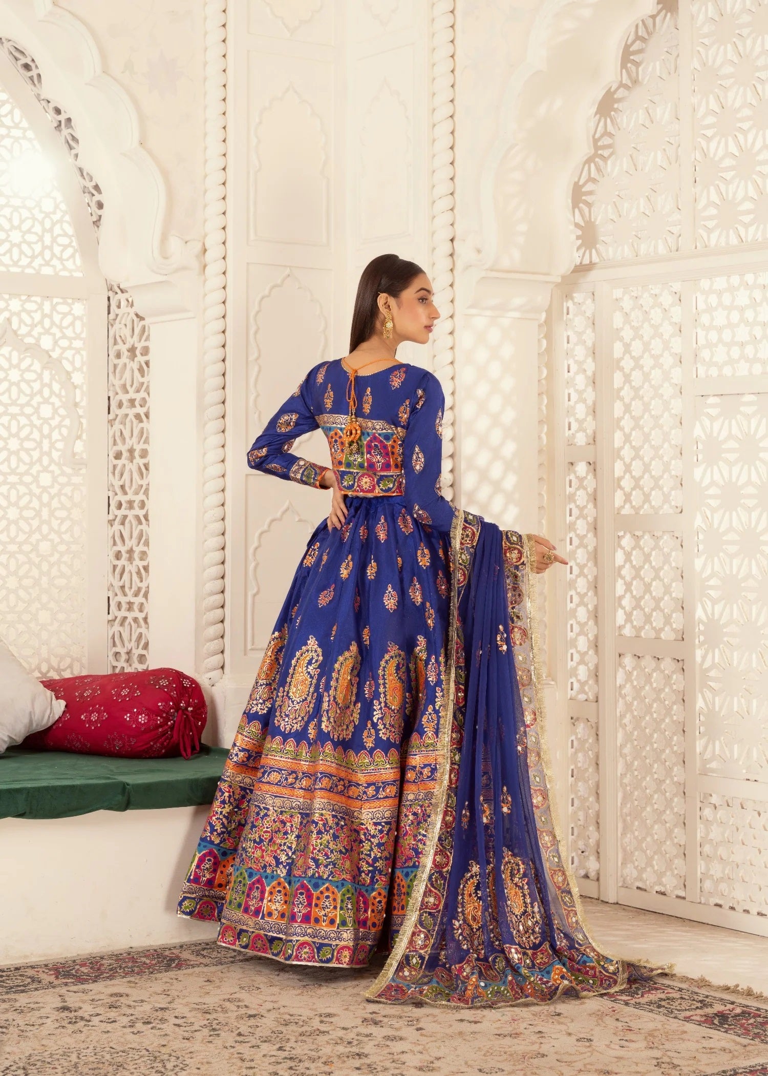 Shah-e-Ghagra (Blue)